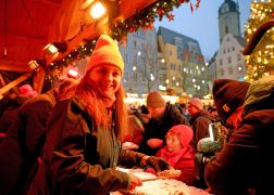 Weihnachtsmarkt In Jena Ist Eroeffnet 09